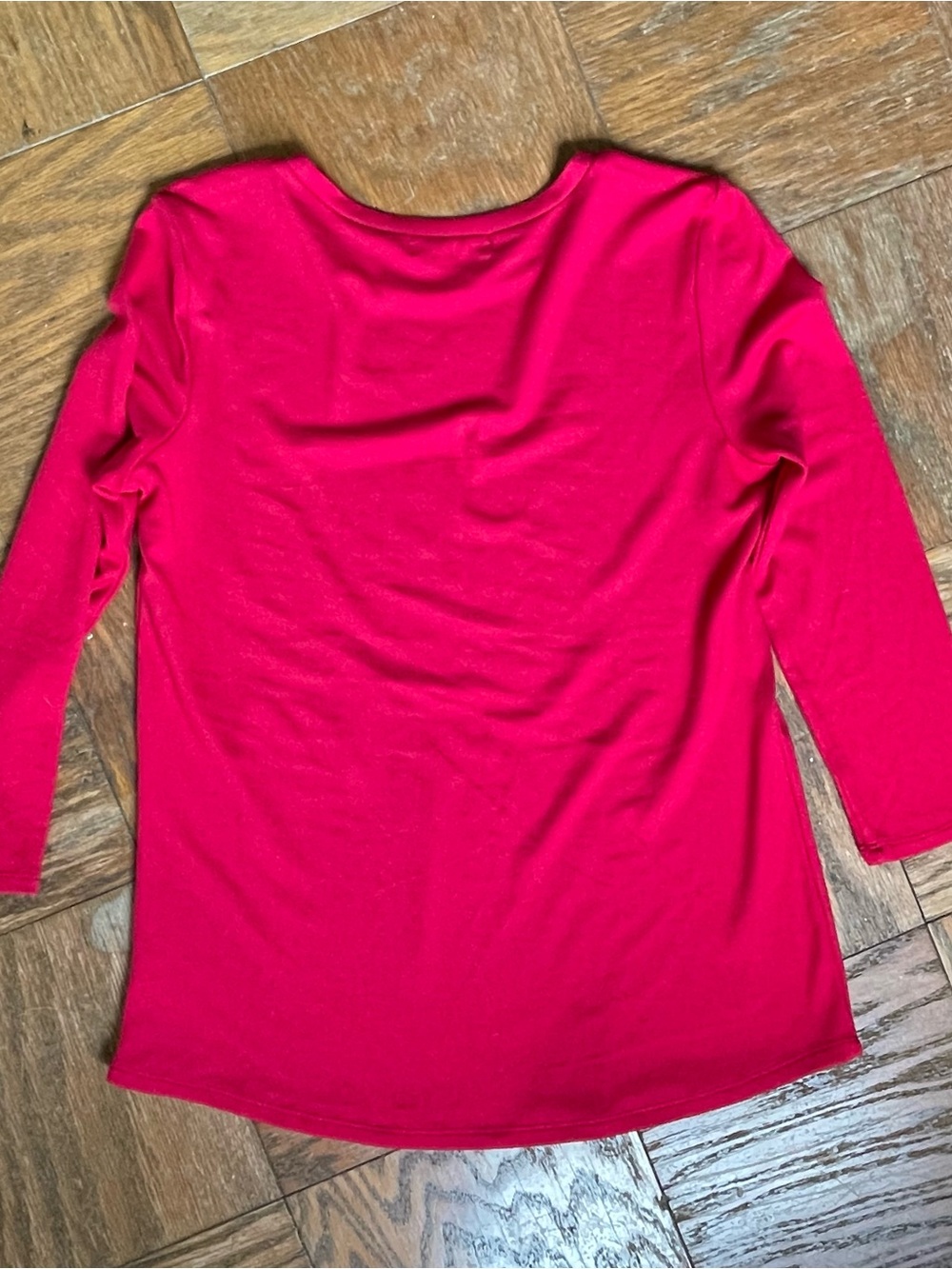 Red comfy red long sleeve shirt XS with sparkling rhinestones snowflakes - Picture 5 of 5